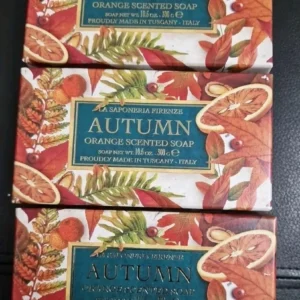 La Saponeria Firenze
  Autum Orange Scented Soap White 300g Pack Of 3