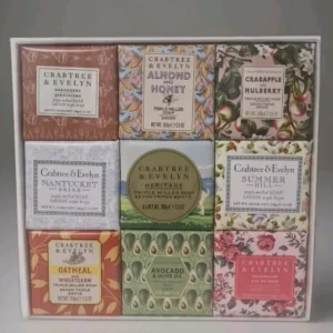 Crabtree & Evelyn
  Triple Milled Soap Heritage Gift Set 100g Each: Factory Sealed