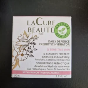 LA CURE BEAUTE Daily
  Defence Prebiotic Hydrator 50ml Sensitive Skin Balancing