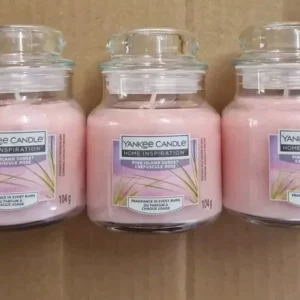 Bundke Of Official Yankee
  Candle Pink Island Sunset Fragrances Small 104g X 3