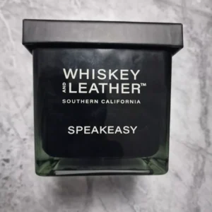 WHISKEY & LEATHER
  Southern California SPEAKEASY 453.6 g – Ideal Christmas Gift